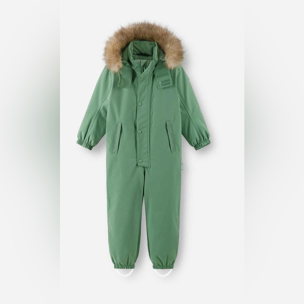 “Green Clay” Reima fur lined Hooded Snowsuit with detachable hood size 6Y or 116